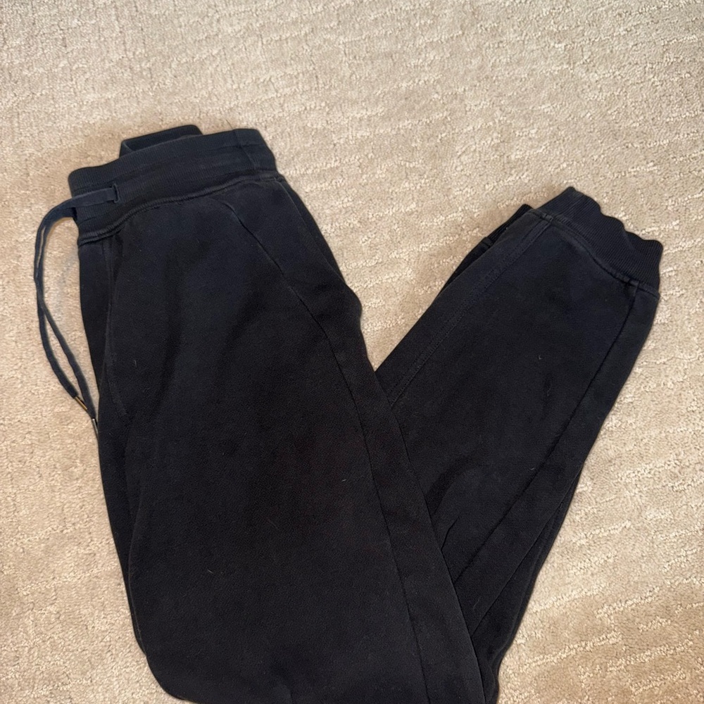 lululemon athletica Black scuba joggers